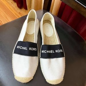 MICHAEL KORS ESPADRILLES